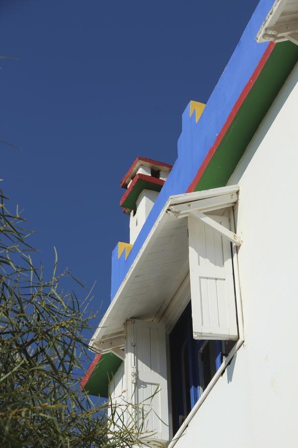 Hotel De La *